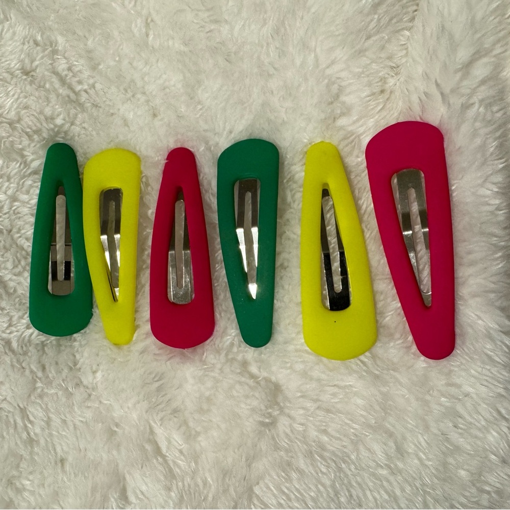 Colorful clips - Picture 2 of 3